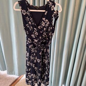 41 Hawthorn Floral Wrap Dress